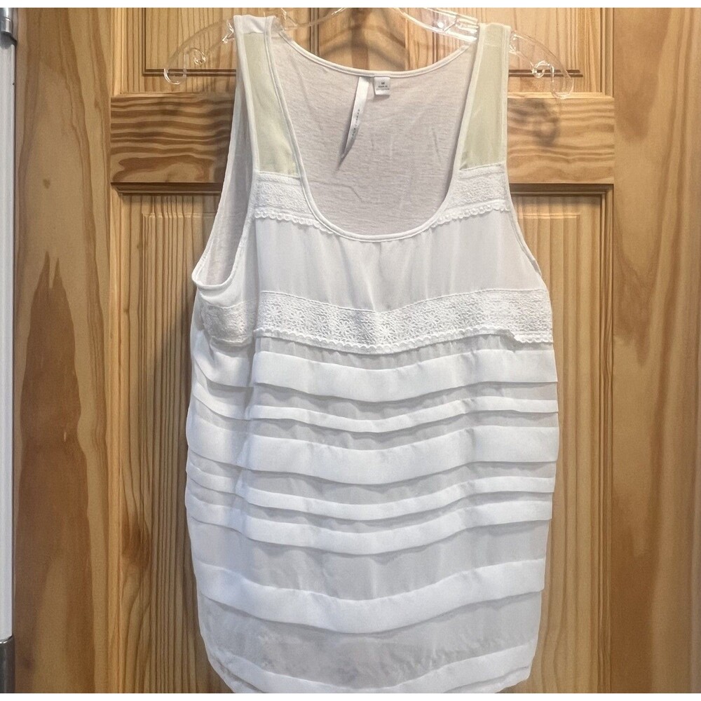 LC Lauren Conrad White Tiered Chiffon Lace Trim Tank Top Blouse
